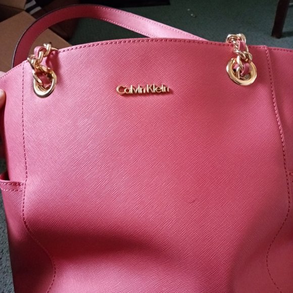Calvin Klein Handbag LIKE NEW - Picture 1 of 7